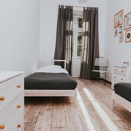 Erasmus Dorm Warsawa Bagian luar foto