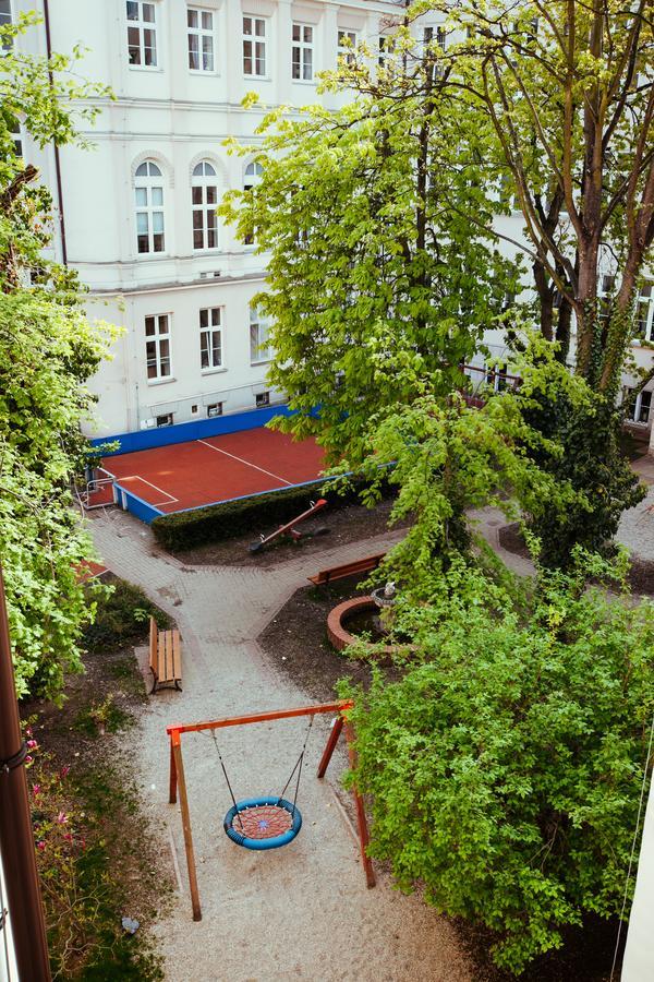 Erasmus Dorm Warsawa Bagian luar foto