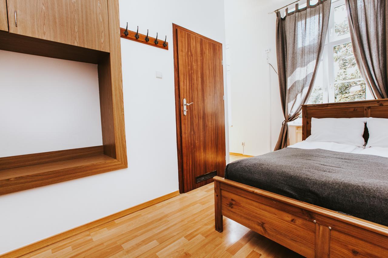 Erasmus Dorm Warsawa Bagian luar foto
